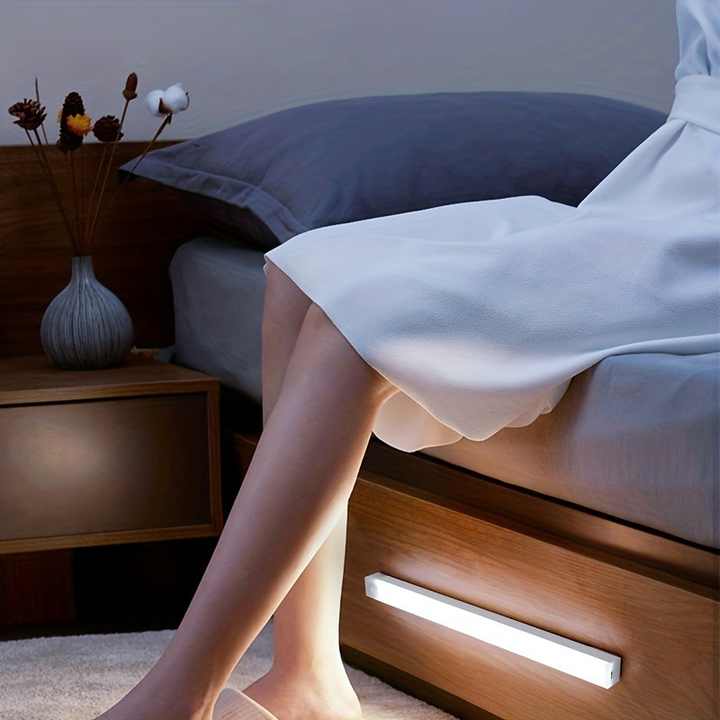 Night Light with Motion Sensor TYPE C Rechargeable LED Night Lamp Wireless Led Kitchen Cabinet Room Bedside Bar Light
