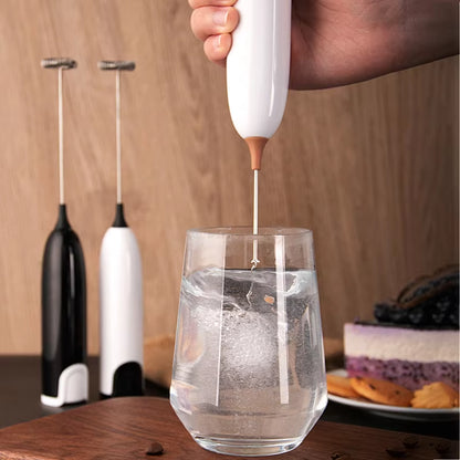 Mini Handheld Milk Frother – Battery-Powered Foam Maker for Coffee, Matcha & Drinks