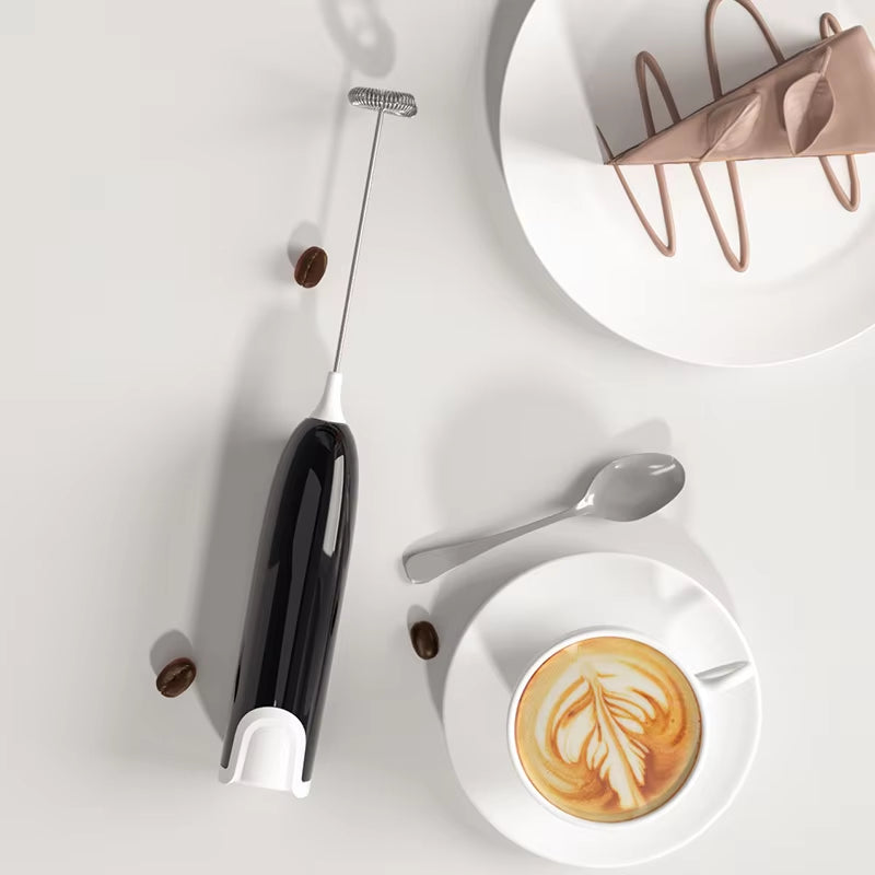 Mini Handheld Milk Frother – Battery-Powered Foam Maker for Coffee, Matcha & Drinks